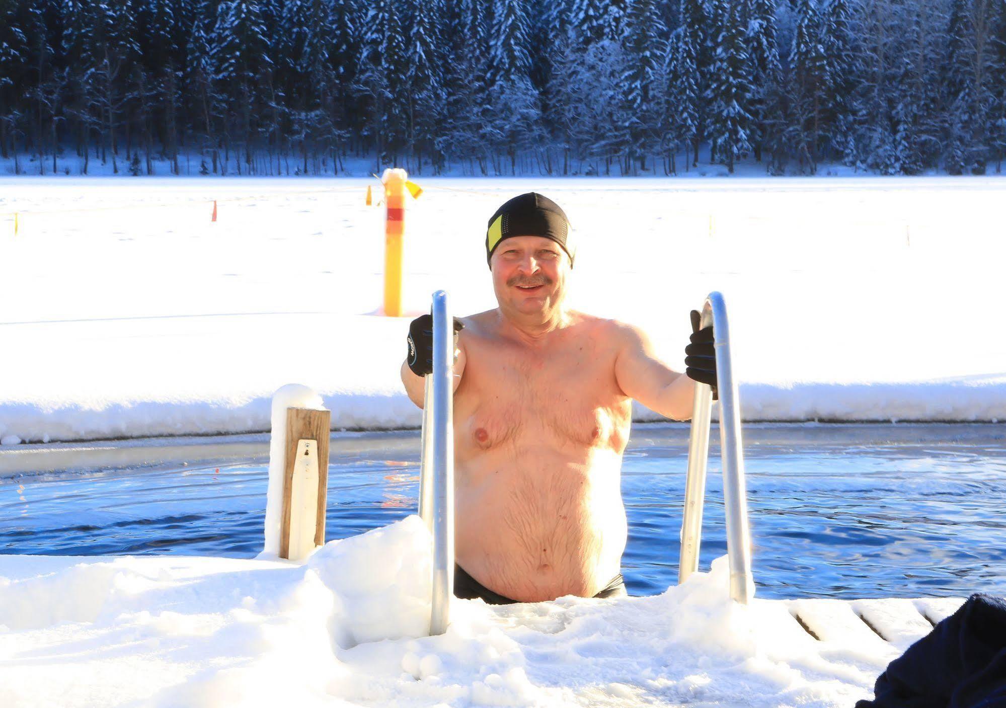 Finlandia Hotel Isovalkeinen Kuopio Luaran gambar