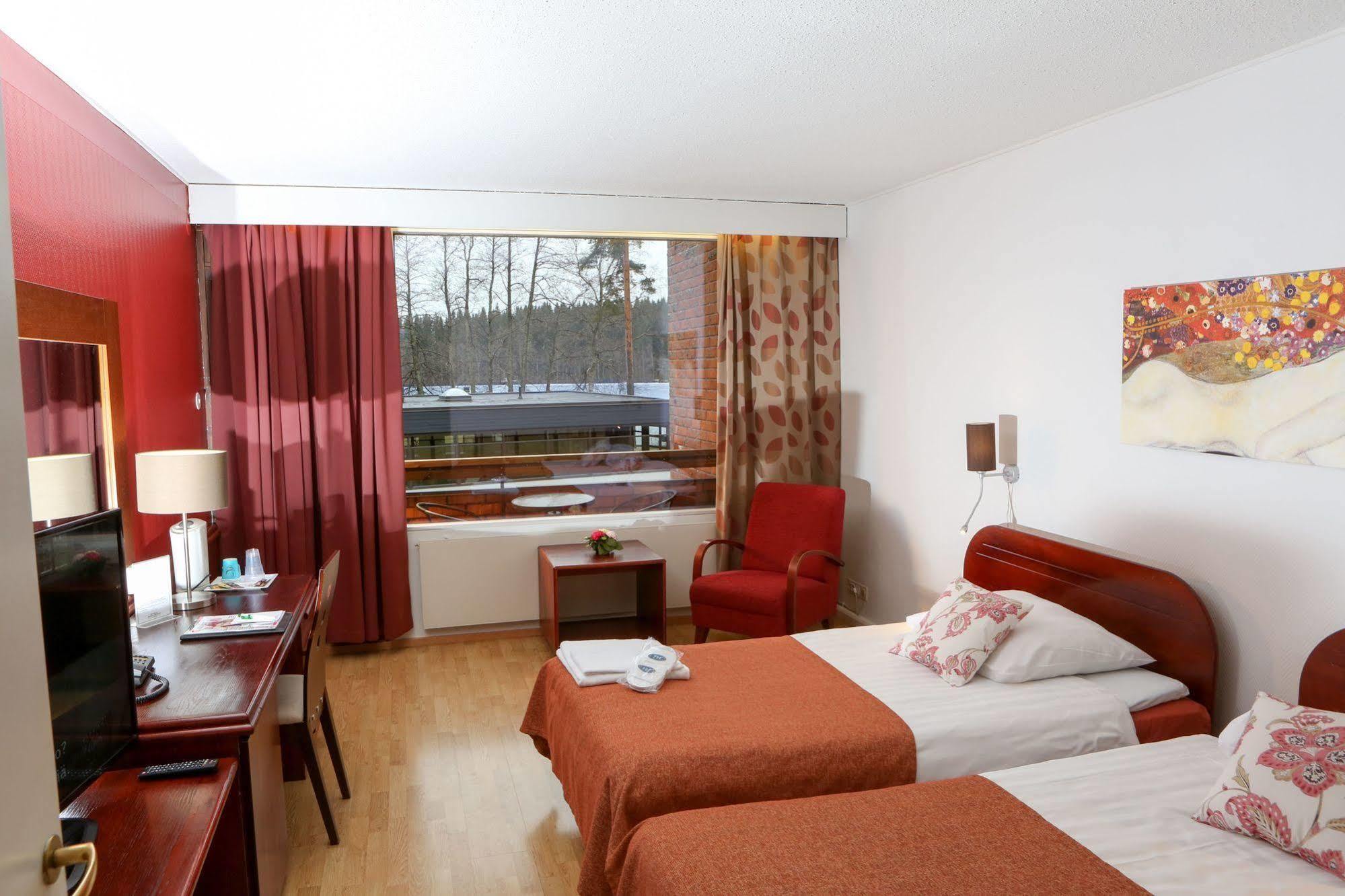 Finlandia Hotel Isovalkeinen Kuopio Luaran gambar